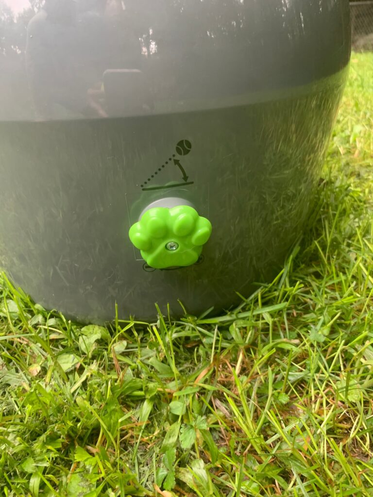 PetSafe Automatic Ball Launcher adjustable nob