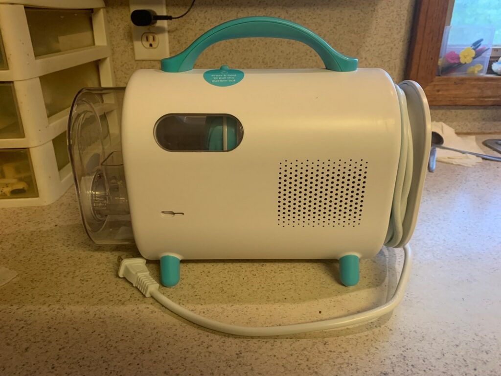 Uproot Pet Grooming Kit Review: A 7-in-1 Mess-Free Game Changer
