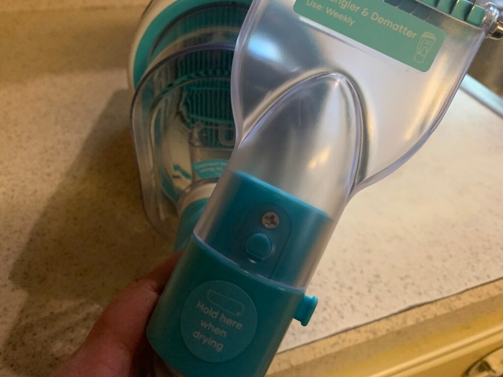 Uproot Pet Grooming Kit Review: A 7-in-1 Mess-Free Game Changer